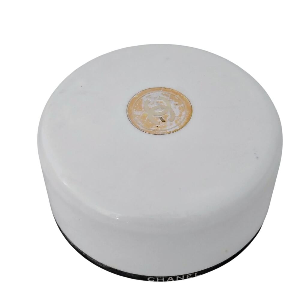 Chanel No 5 Perfumed After Bath Body Powder Puff Vintage 8 oz. 70% full Vanity